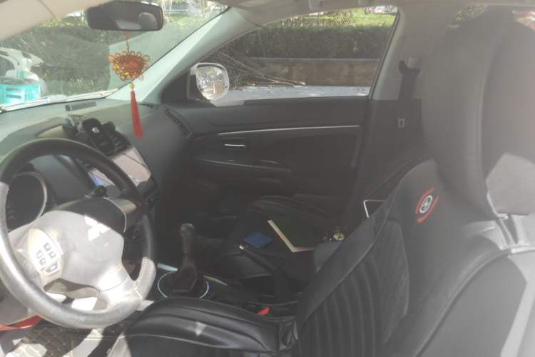 Used Mitsubishi ASX 2013 1.6L Manual Two-Wheel Drive Standard Edition
