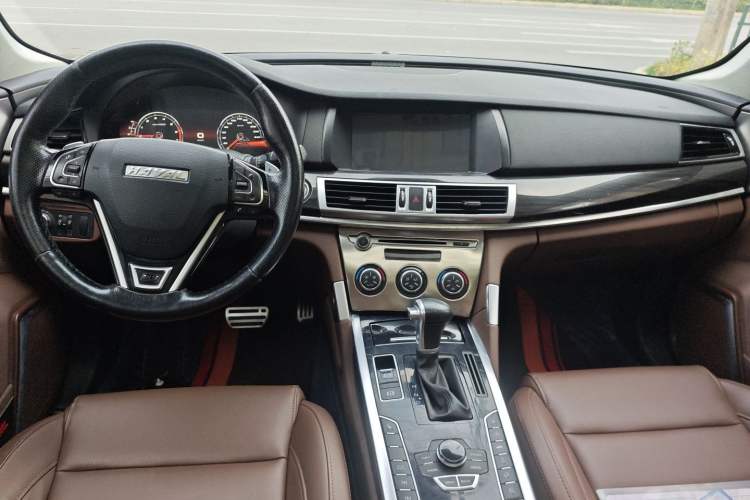Used Haval H7 2017 Red-Label H7 2.0T Automatic Luxury Model