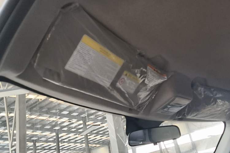 Used JAC Group Sunray 2023 2.5T 6-Series Logistics Version 2/3 Seats D25TCIF1
