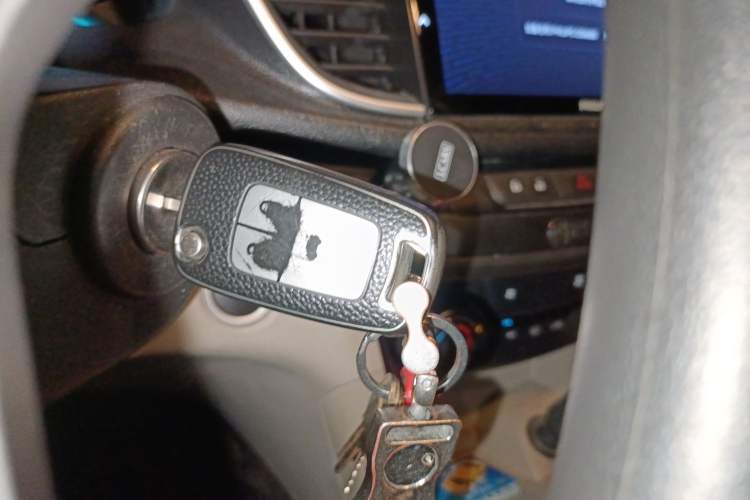 Used Buick GT 2016 15N Automatic Elite Edition Vehicle Key