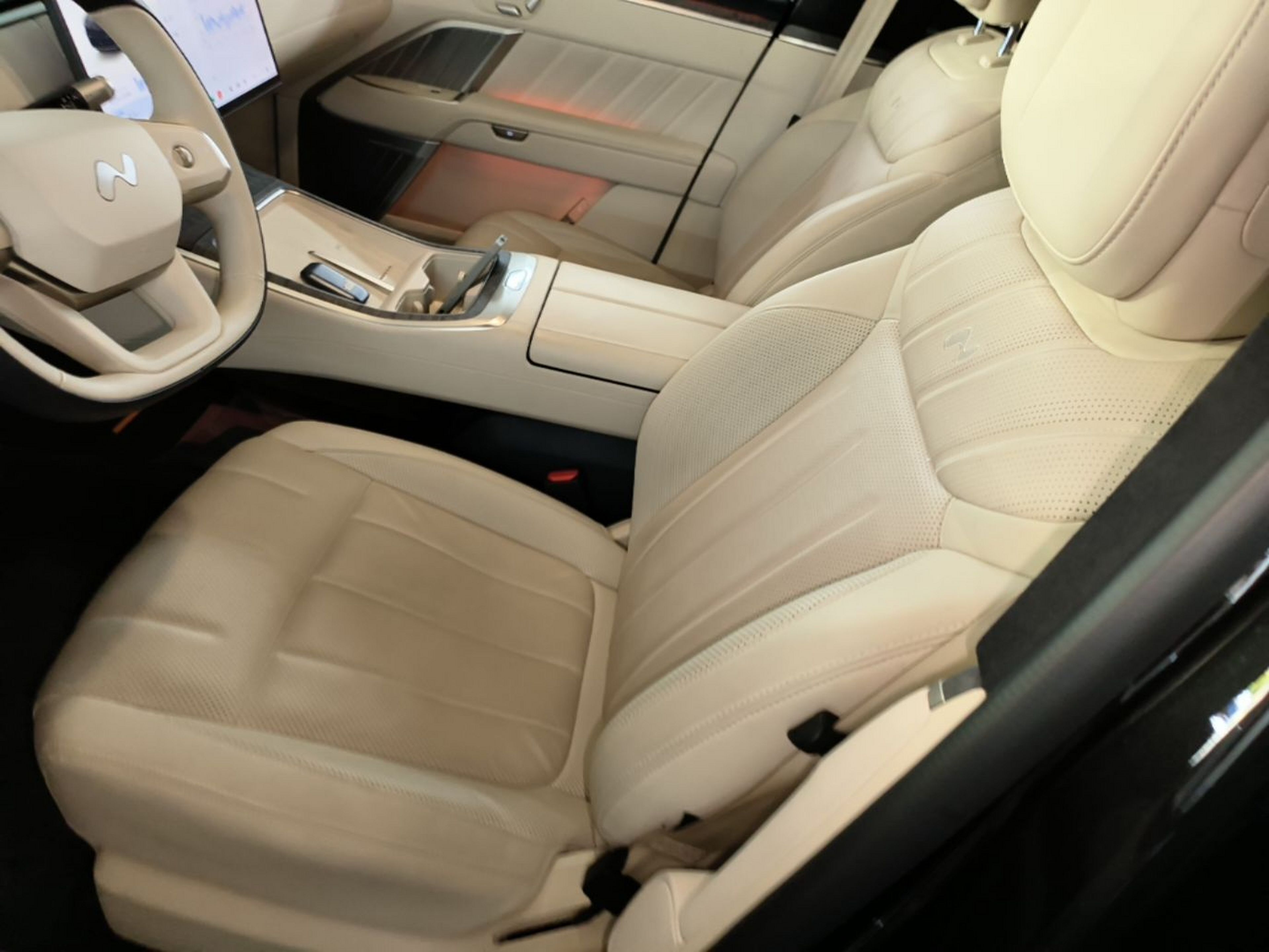 Interior delantero