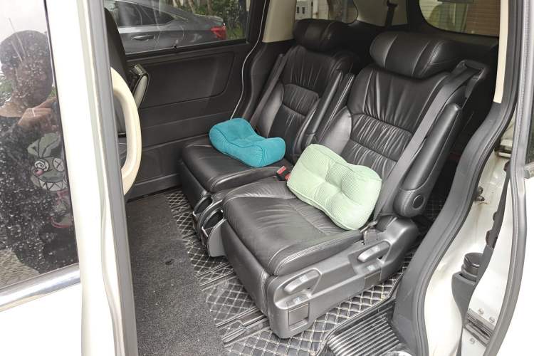 Used Honda Odyssey 2018 2.4L Smart Edition Left Rear Seat