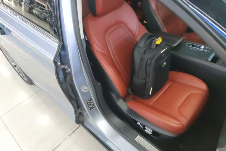 Used Lincoln Z 2022 iXiang Zunyi Edition
