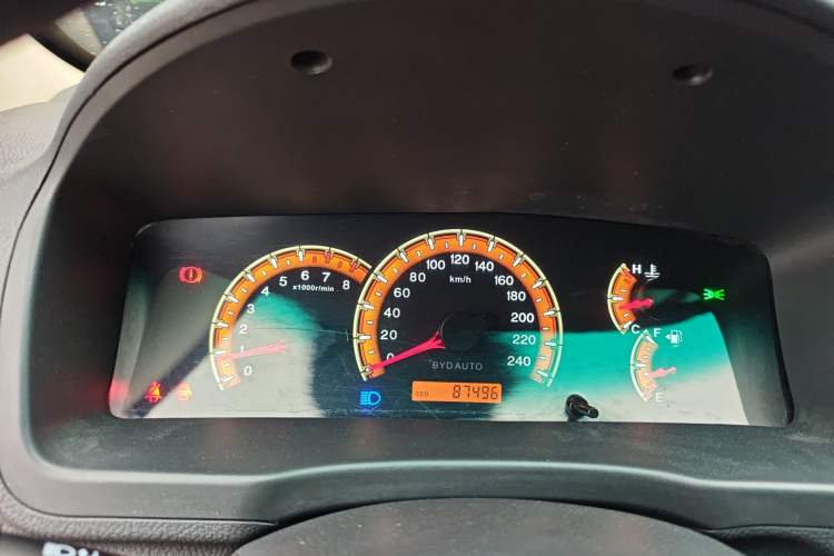 Used BYD F3 2015 Energy-Efficient Model 1.5L Manual Comfort Edition