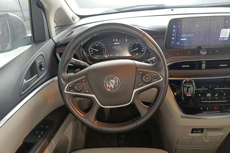 Used Buick GL8 2023 Land Executive Class 652T Luxury Model
