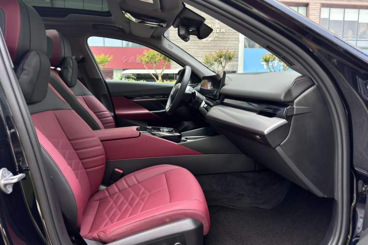 Used BMW i5 2025 eDrive 40L M Sport Package
