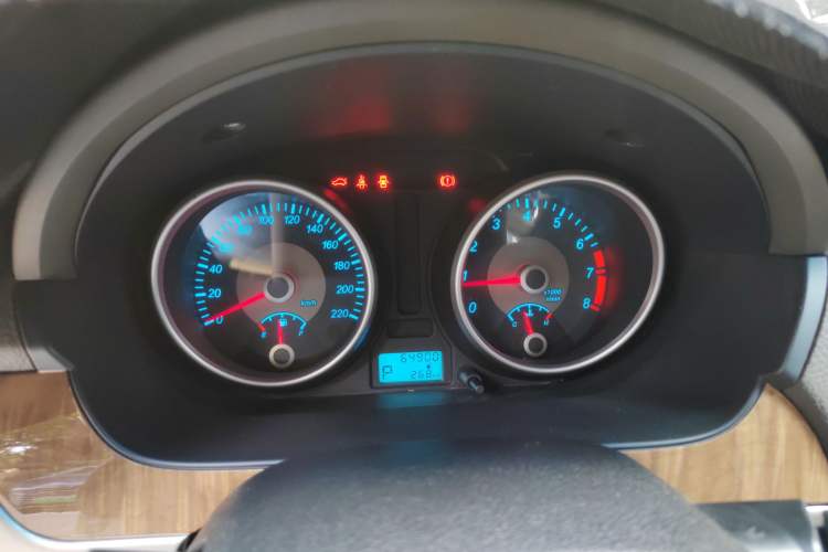 Used Buick Excelle 2015 1.5L Automatic Classic Model
