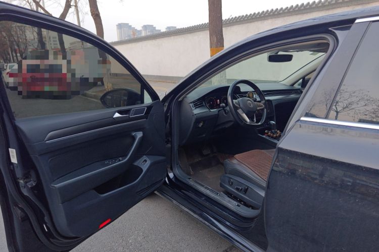 Used Volkswagen Magotan 2020 330TSI DSG Luxury Edition Driver Seat