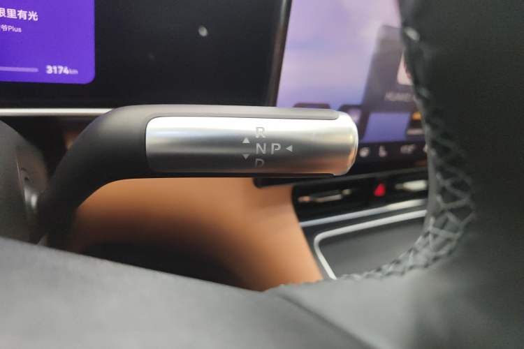 Used Hima AITO M7 2026 Model Range-Extending Ultra All-Wheel Drive 5-Seater Version
