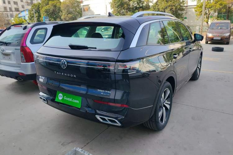 Used Volkswagen Tavendor 2023 380TSI Four-Wheel Drive R-Line Cruise Edition