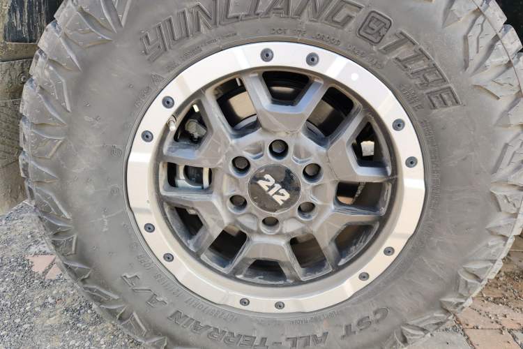 Used 212 T01 2025 2.0T Changfeng