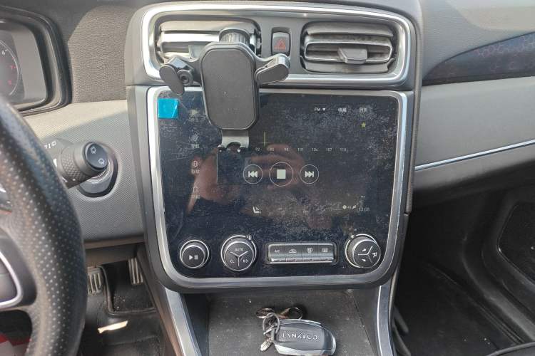 Used Lynk & Co 01 2017 2.0T Four-Wheel Drive Pro Edition
