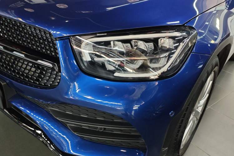 Used Mercedes-Benz GLC Coupe 2021 GLC 260 4MATIC Coupe SUV
