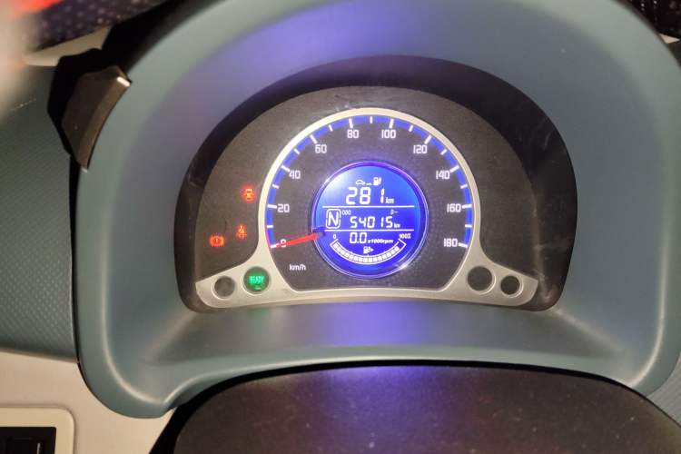 Used CHANGAN Benni E-Star 2021 National Edition Colorful Version Lithium Iron Phosphate (31.95 kWh) Instrument Cluster