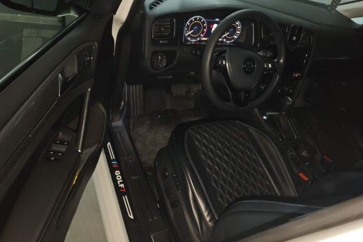 Used Volkswagen Golf 2019 280TSI DSG Luxury Version China VI Standard