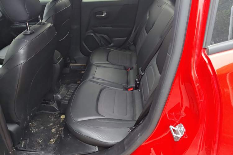 Used Jeep Renegade 2019 220T Automatic Leading Edition Left Rear Seat