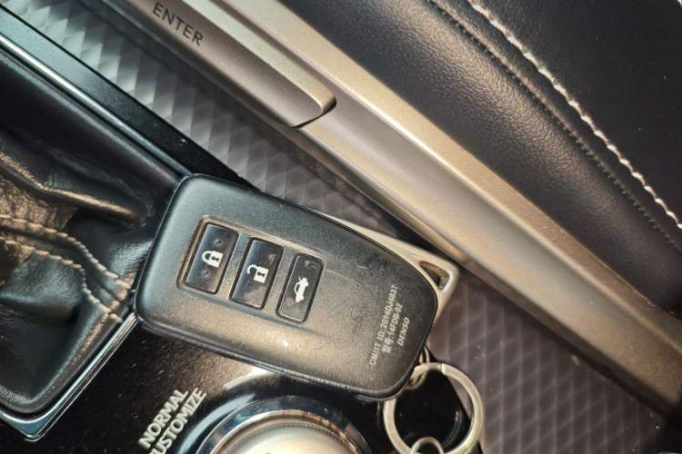 Used Lexus GS 2017 300 F SPORT Vehicle Key