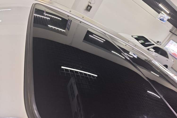 Used Cadillac XT4 2020 28T Two-Wheel-Drive Leading Version
