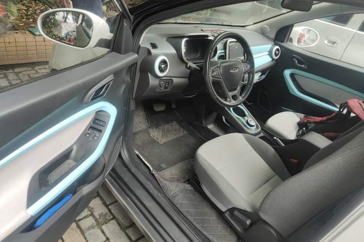 Used Chery QQ Little Ant 2021 150 000 Yuan Ant Fan Edition Ant Trend Version Lithium Iron Phosphate Driver Seat