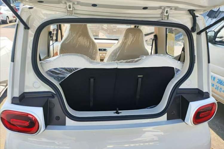 Used Wuling Hongguang MINIEV 2024 3rd Generation 215km Youth Edition
