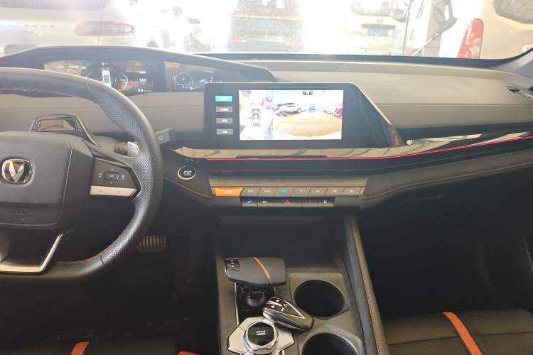 Used Changan UNI-V 2024 1.5T Prestige Sport Edition