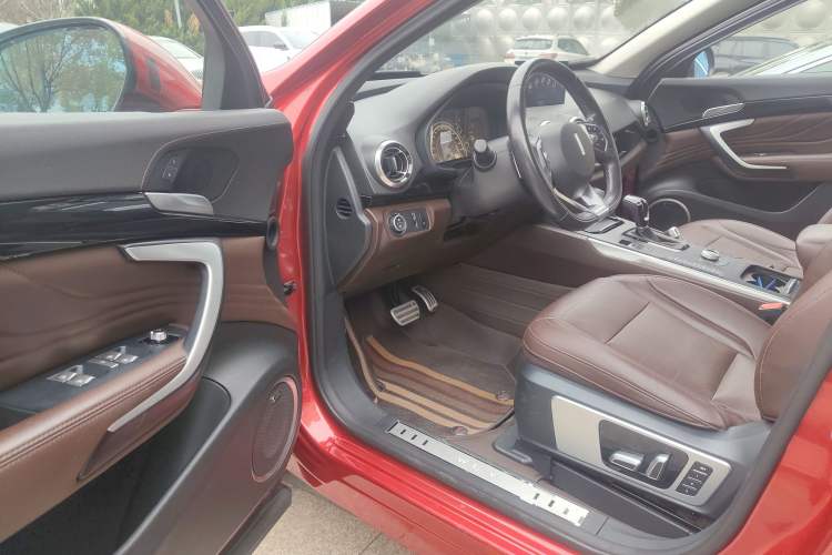 Used Wey VV7 2017 2.0T Flagship Model