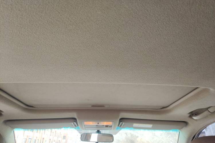 Used Toyota Highlander 2012 2.7L Two-Wheel Drive 7-Seater Luxury Edition
