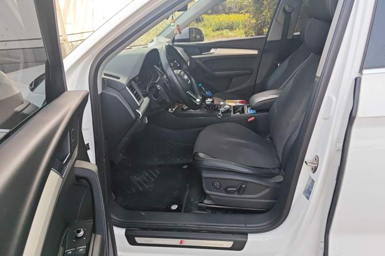 Used Audi Q5L 2020 40 TFSI Prestige Fashion Edition Left Front Seat