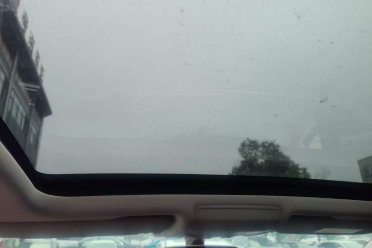 Used Volkswagen Touran 2021 Touran L 280TSI DSG Comfort Edition 7 Seats Headliner