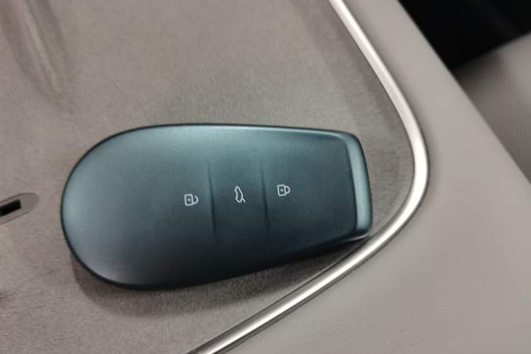 Used Nissan N7 2025 510 Pro