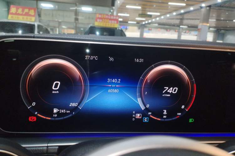 Used Mercedes-Benz GLE Coupe 2020 GLE 350 4MATIC Coupe SUV Fashion Model Instrument Cluster