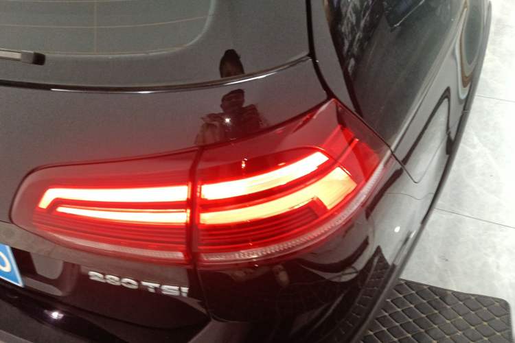 Used Volkswagen Golf 2019 1.8TSI Travel Edition Right Rear Taillight