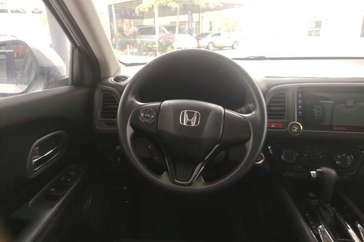 Used Honda Vezel 2016 1.8L CVT Front-Wheel Drive Pioneer Edition Steering Wheel
