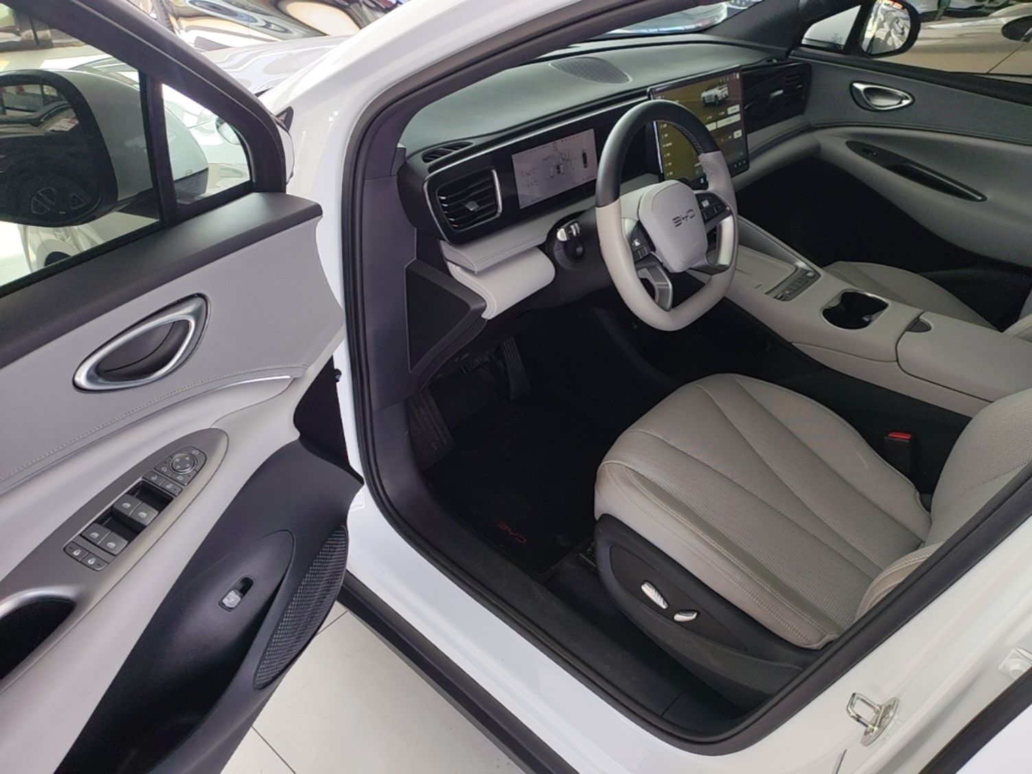 BYD Sealion 06 New Energy 2025 Model EV 605 Navigation Pro Edition — снимка 18