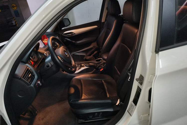 Used BMW X1 2014 sDrive18i Fashion Model
