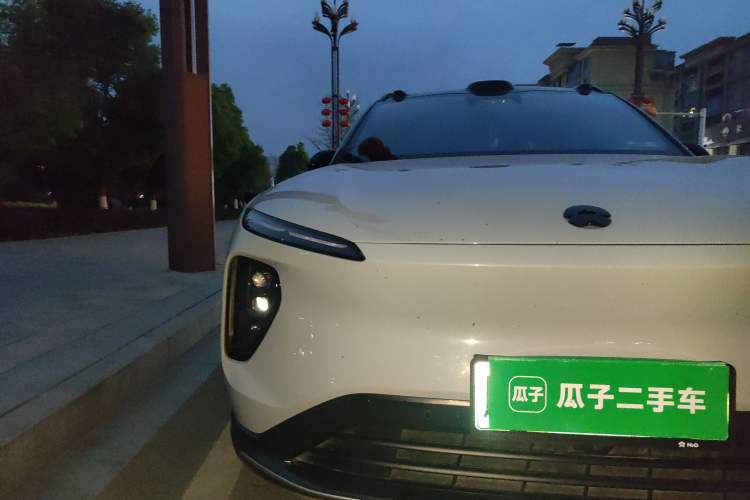 Used Nio ES6 2023 75 kWh Right Front Headlight