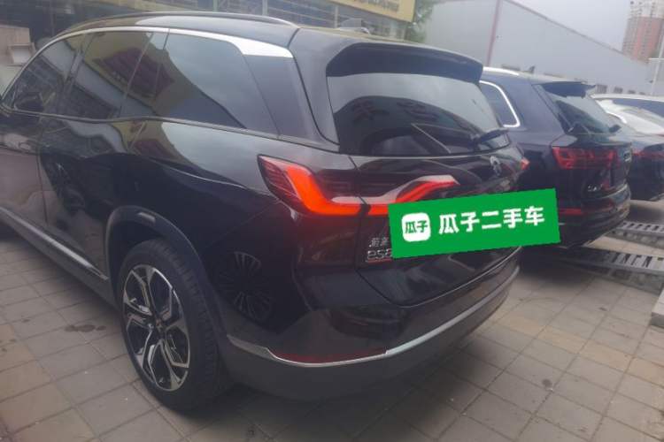 Used Nio ES8 2020 415 km Signature Edition 6-Seater Version
