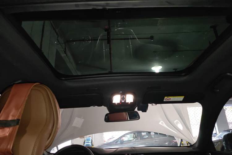Used Volvo XC60 2022 B5 4x4 Zhiyi Luxury Edition Headliner