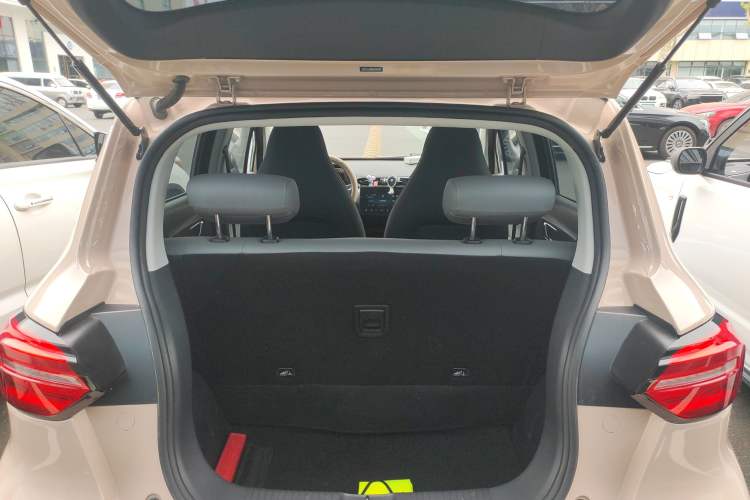 Used Leapmotor T03 2024 310 Comfort Edition Trunk