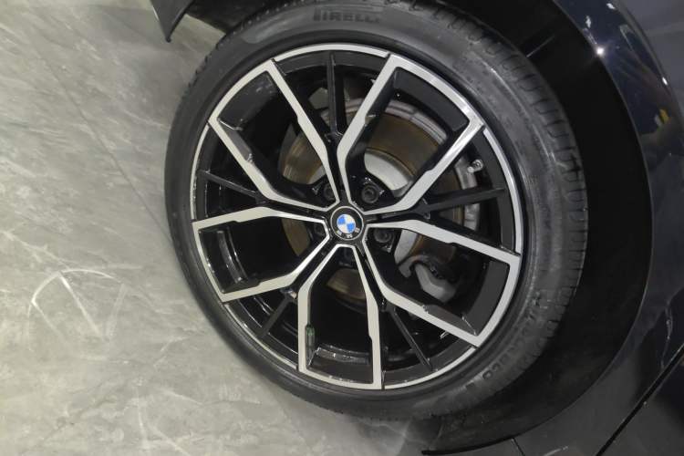 Used BMW 5 Series 2021 530Li Luxury Edition M Sport Package