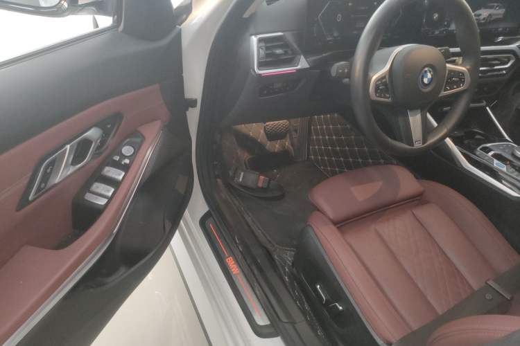 Used BMW i3 2024 eDrive 35 L