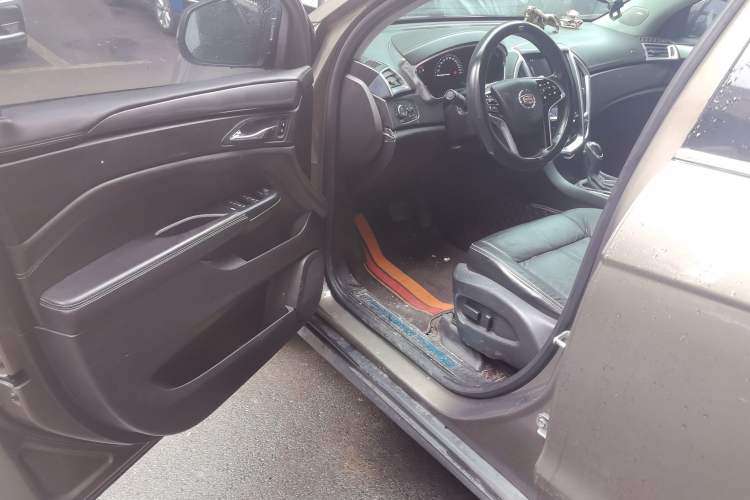 Used Cadillac SRX 2014 3.0L Comfort Model