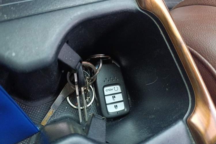 Used Honda CR-V 2021 240TURBO CVT 2WD Fashion Edition
