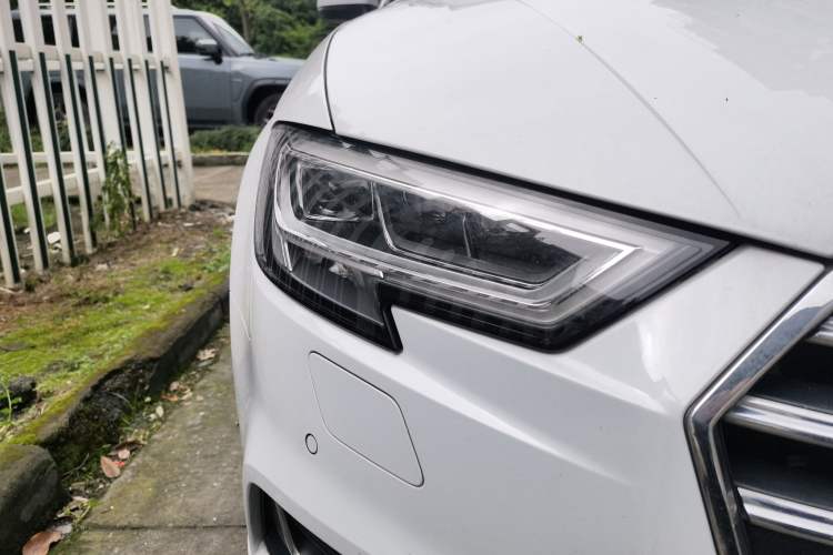 Used Audi A3 2020 Limousine 35 TFSI Style Edition China VI Emission Standard