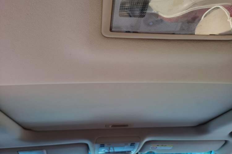 Used Toyota Land Cruiser 2012 4.0L Automatic VX
