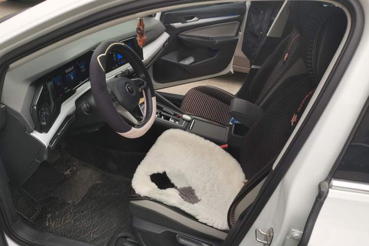 Used Volkswagen Golf 2021 280TSI DSG 30th Anniversary Edition
