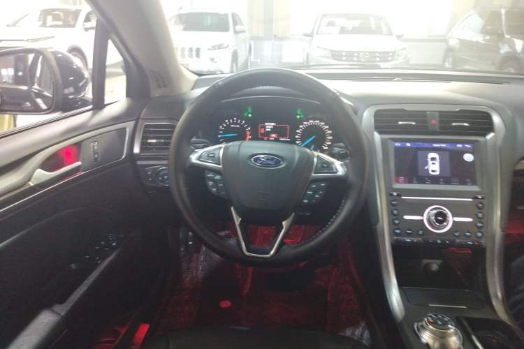 Used Ford Mondeo 2018 EcoBoost 180 Smart Control Fashion Model China V Standard
