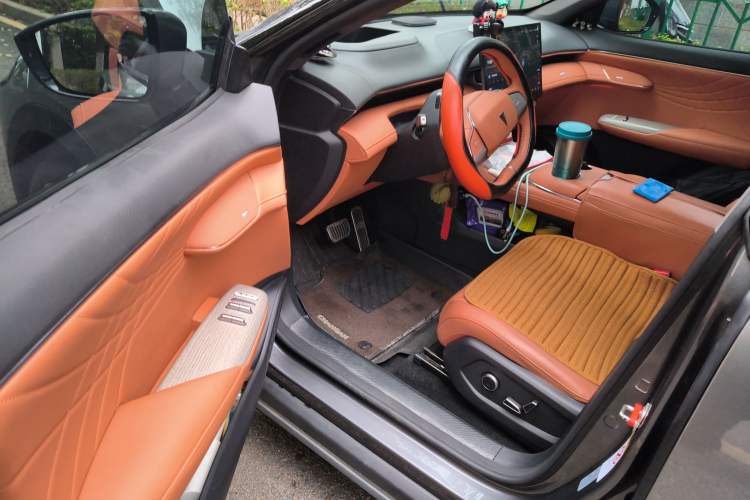 Used Deepal S07 2023 200Max Range-Extended Version