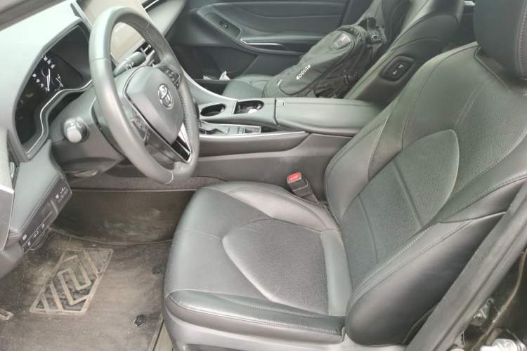 Used Toyota Avalon 2022 2.0L Luxury Edition Left Front Seat