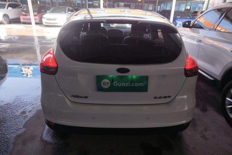 Used Ford Focus 2015 Hatchback 1.6L Automatic Fashion Edition Rear